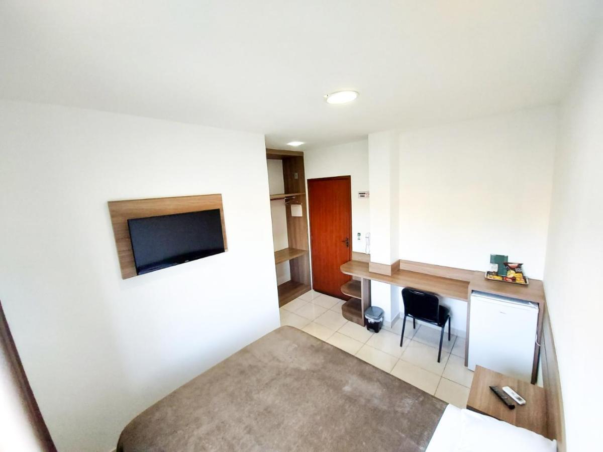 Kaluff Hotel Itaboraí Exteriör bild